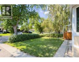 44 Lynndale Road SE - photo 2