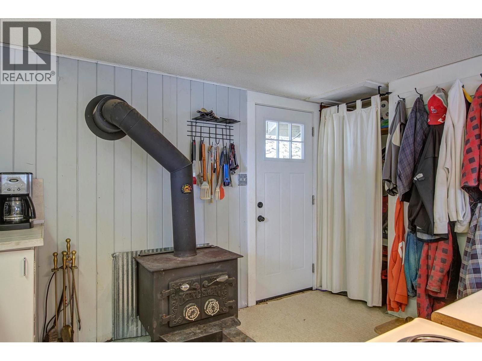 #5 3602 Mabel Lake Road - 8