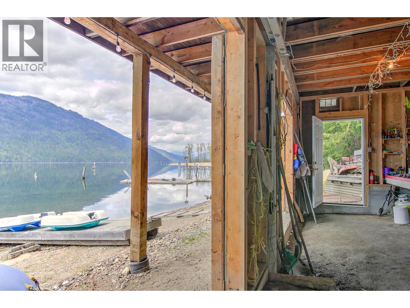 #5 3602 Mabel Lake Road - 30