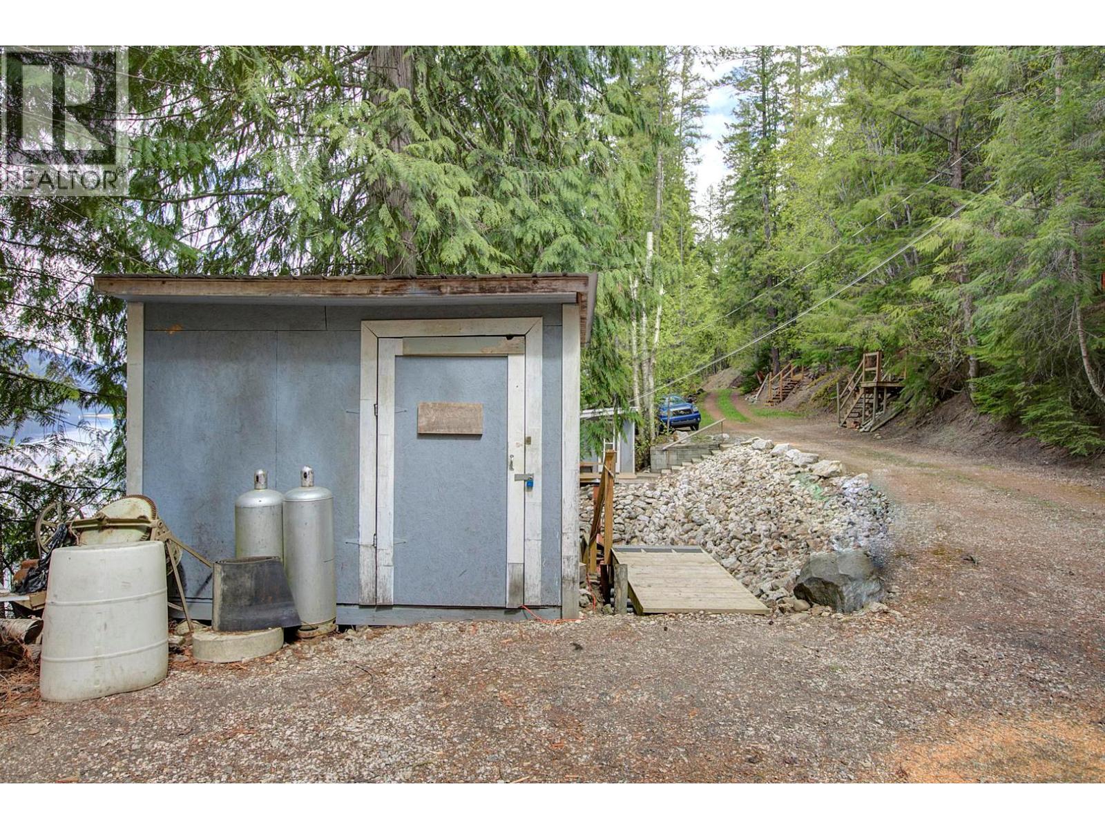 5 3602 Mabel Lake Road, Lumby