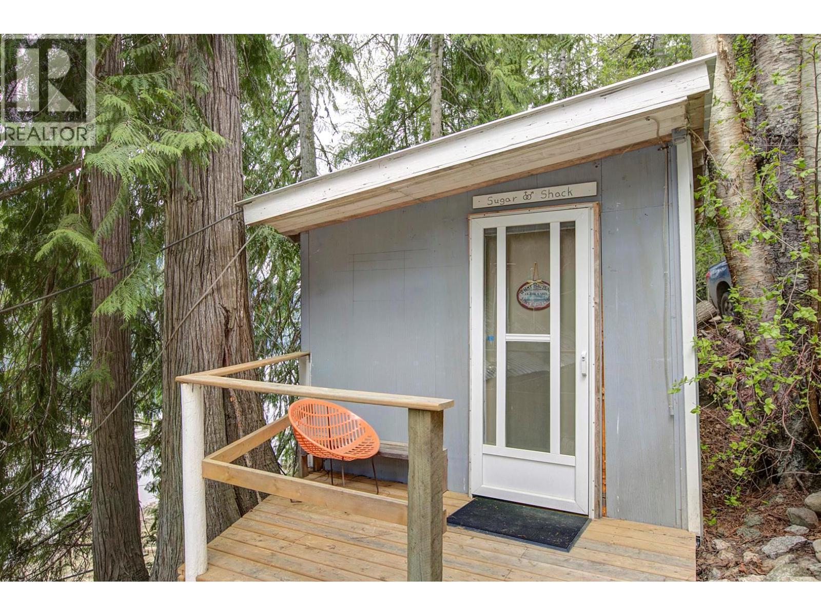 5 3602 Mabel Lake Road, Lumby