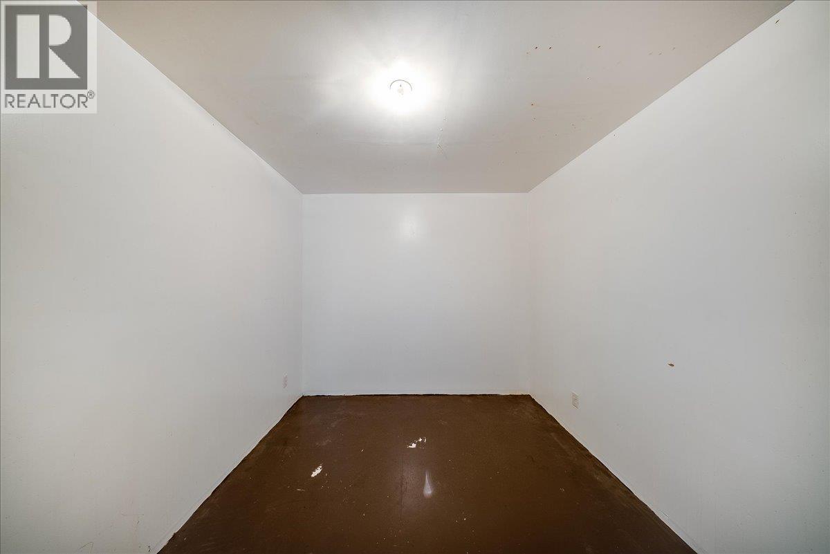 1427 Airport Road - 18