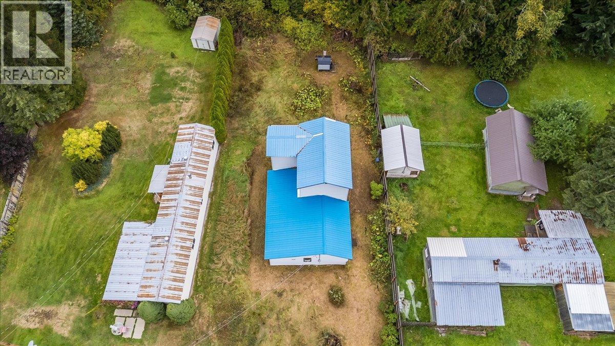 1427 Airport Road - Image 32
