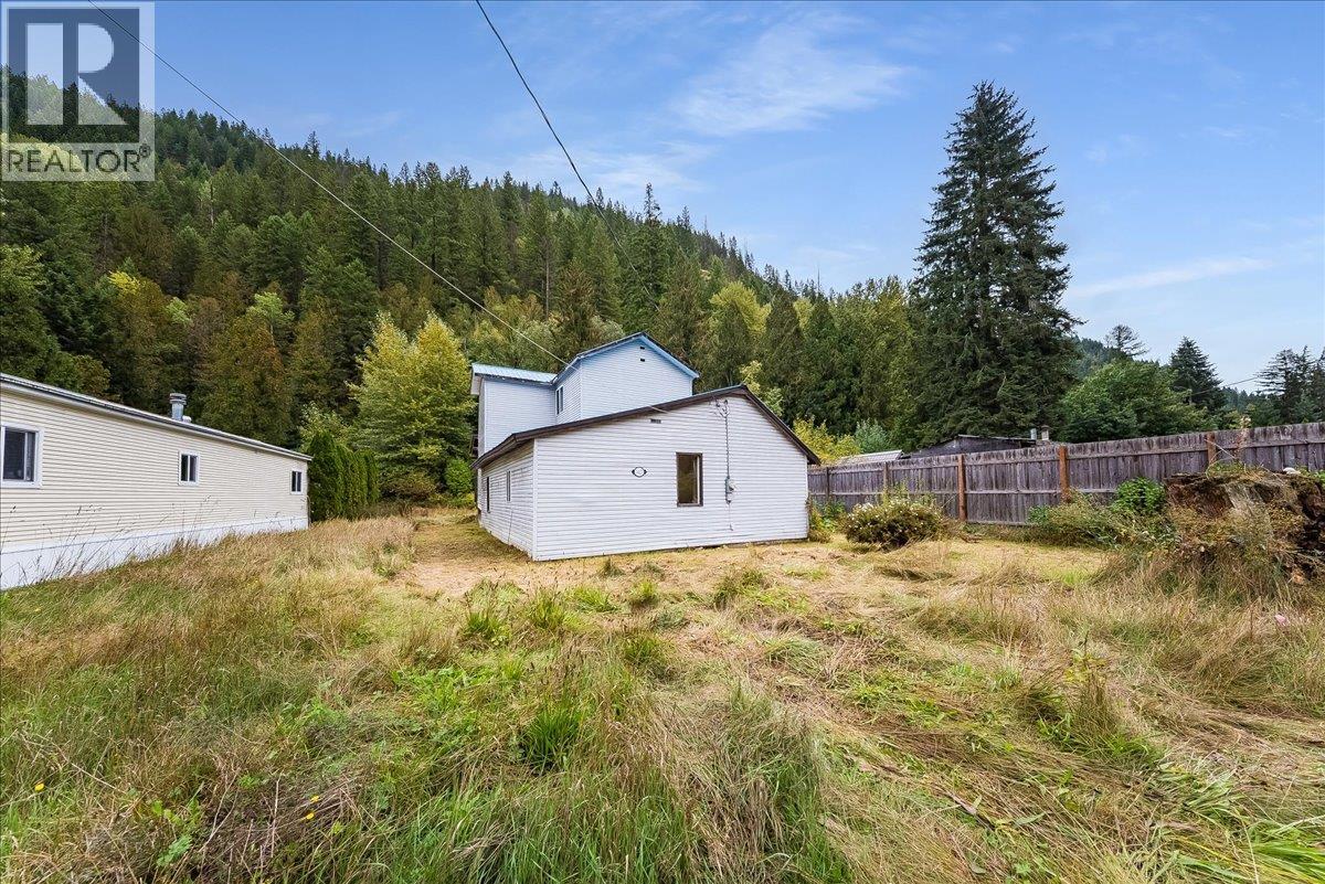 1427 Airport Road - Image 23