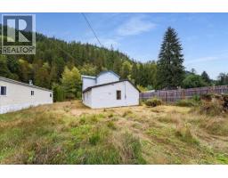1427 Airport Road, Salmo, BC V0G1Z0 Photo 23