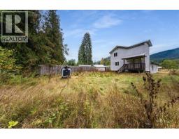 1427 Airport Road, Salmo, BC V0G1Z0 Photo 28