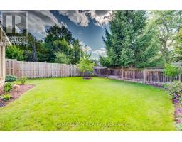 7 Vintage Crescent, Kitchener, ON N2P1L1 Photo 39