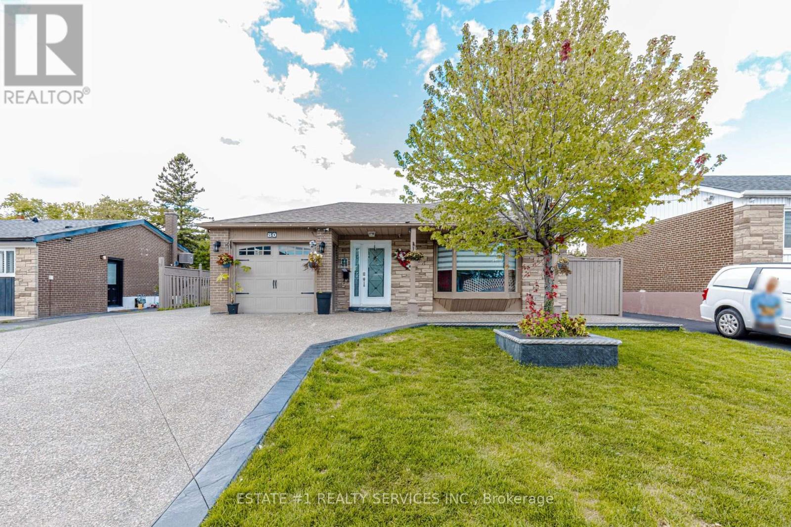 80 ADDINGTON CRESCENT - 3