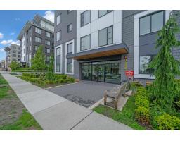 302 15825 85 Avenue, Surrey, BC V4N6W9 Photo 9
