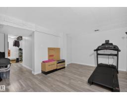 130 Woodstock Nw Nw, Edmonton, AB T5T0H6 Photo 27
