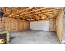 2117 36 Av Nw, Edmonton, AB T6T1S3 Photo 25