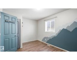 2117 36 Av Nw, Edmonton, AB T6T1S3 Photo 17