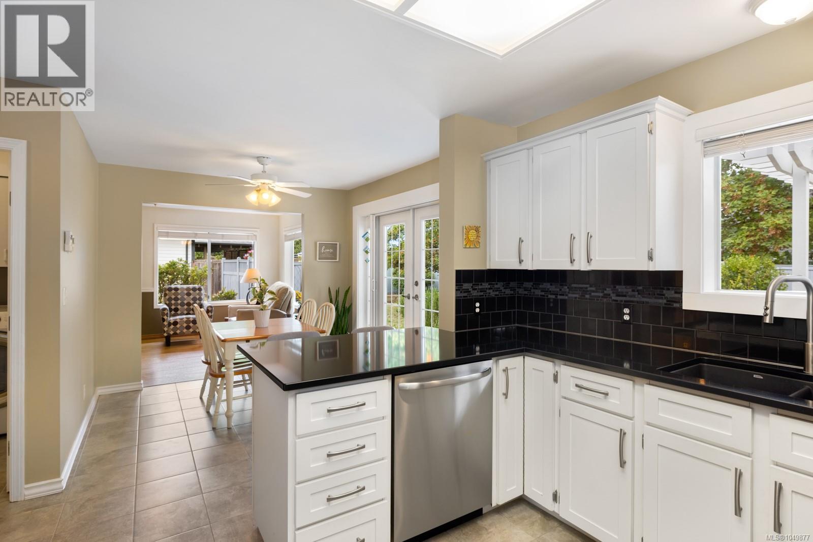 2032 Deborah Pl - Image 20
