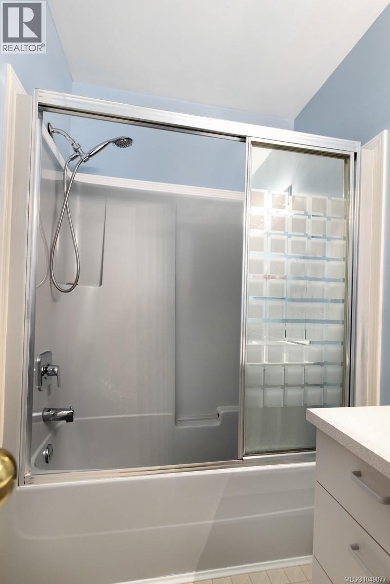 2032 Deborah Pl - Image 35