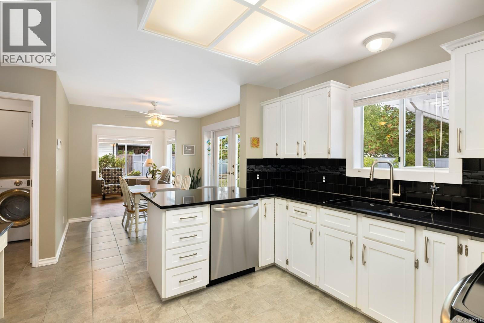2032 Deborah Pl - Image 21
