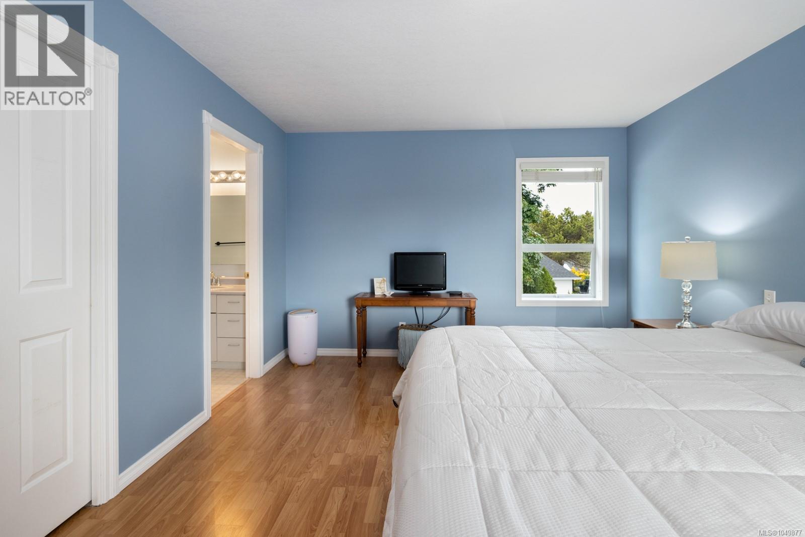 2032 Deborah Pl - Image 45
