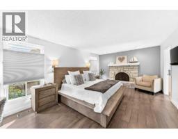 Bedroom - 343 Berkshire Place Nw, Calgary, AB T3K1K8 Photo 17