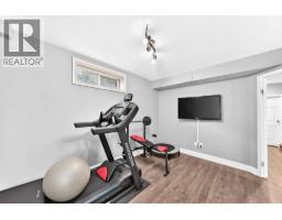 343 Berkshire Place Nw, Calgary, AB T3K1K8 Photo 36