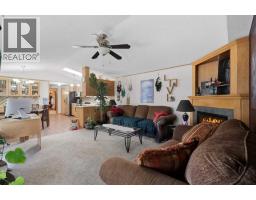 Kitchen - #31,  38138 Range Road 283, Rural Red Deer County, AB T4S2B4 Photo 7