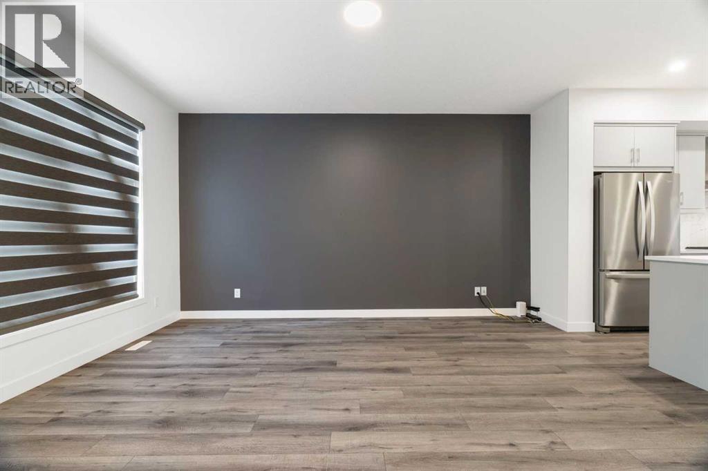20548 Main Street - 11