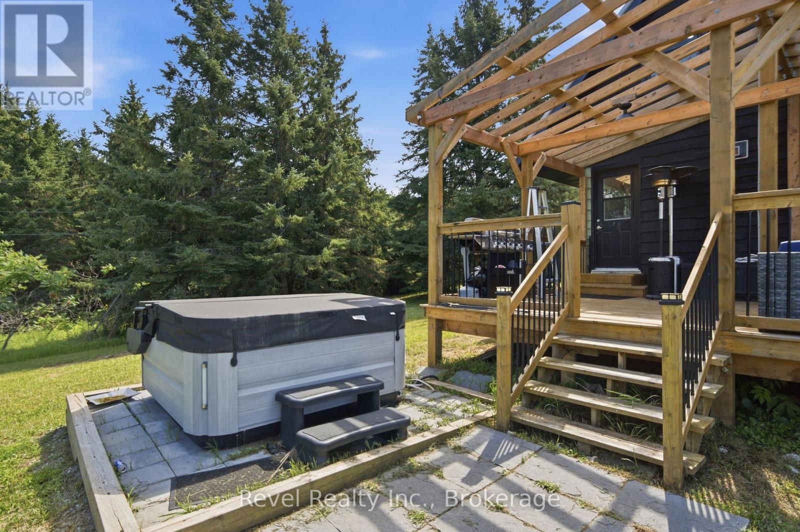5904 HWY 35 - Image 29