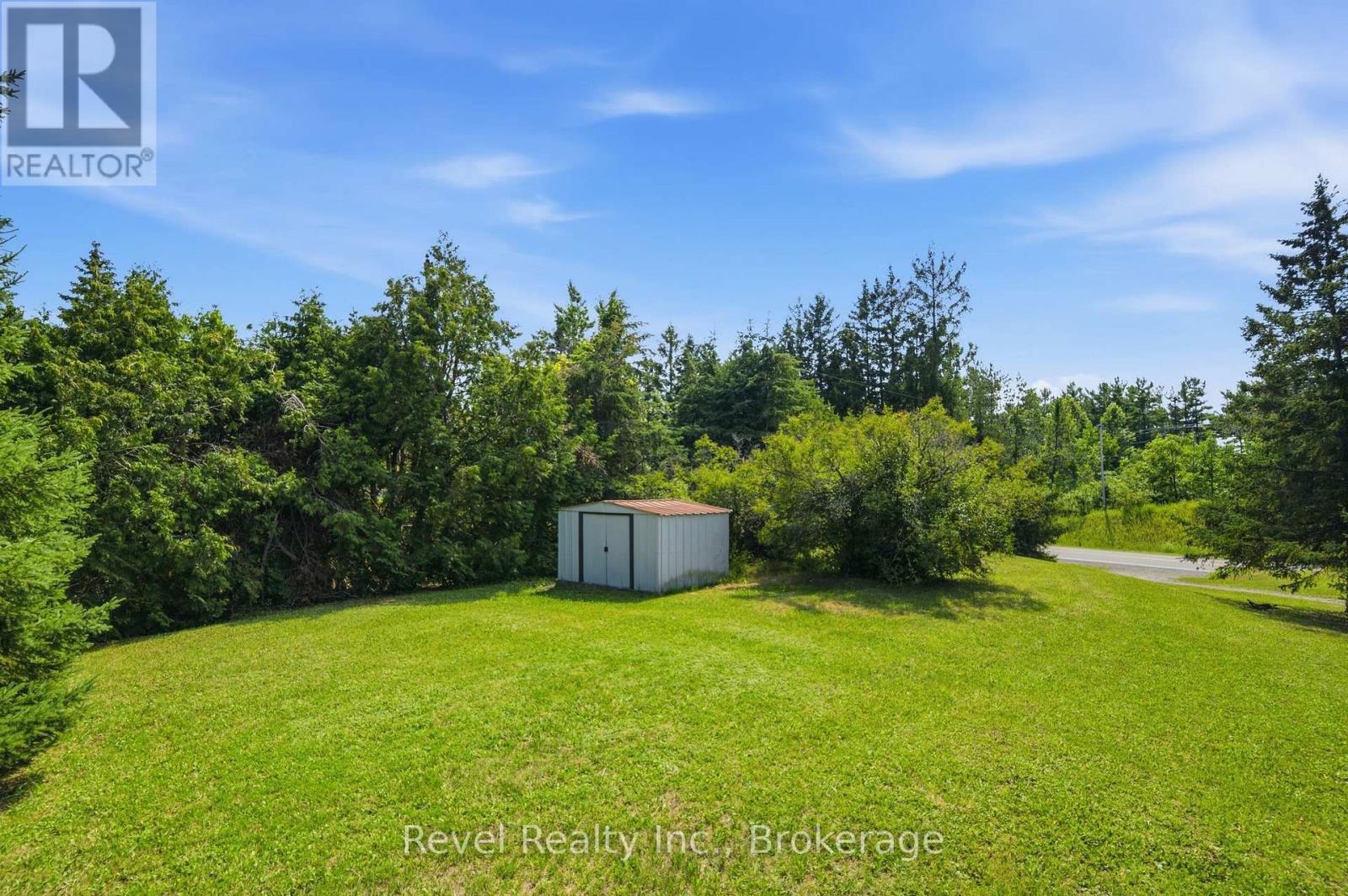 5904 HWY 35 - Image 40
