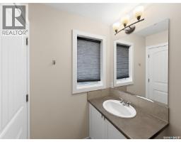 117 Valley Park Place, Swift Current, SK S9H5N2 Photo 20