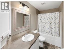 117 Valley Park Place, Swift Current, SK S9H5N2 Photo 24