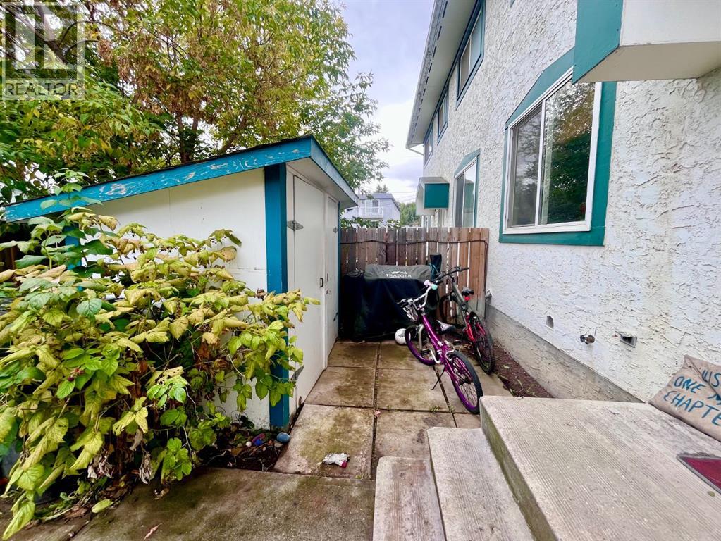 #7 110 Tamarack Avenue - 4