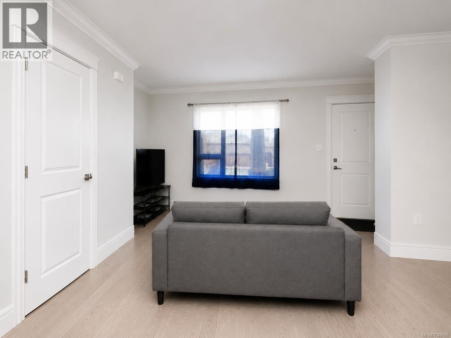 #102 3248 Sherman Rd - 6
