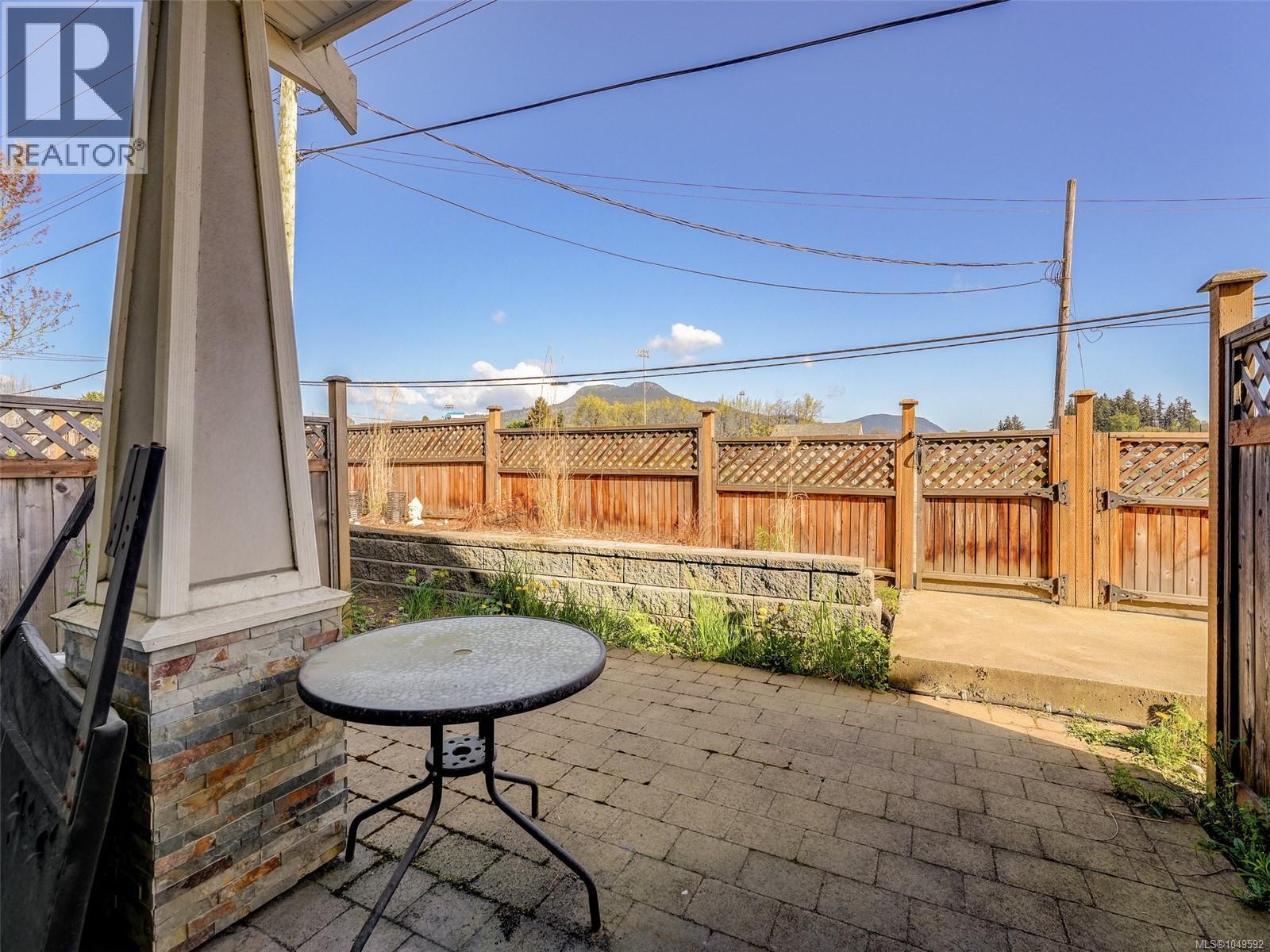#102 3248 Sherman Rd - 15