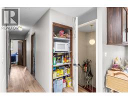 744 Mcclure Road, Kelowna, BC V1W1M3 Photo 21