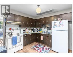 744 Mcclure Road, Kelowna, BC V1W1M3 Photo 18