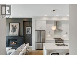 2106 49 Avenue Sw, Calgary, AB T2T1A6 Photo 13