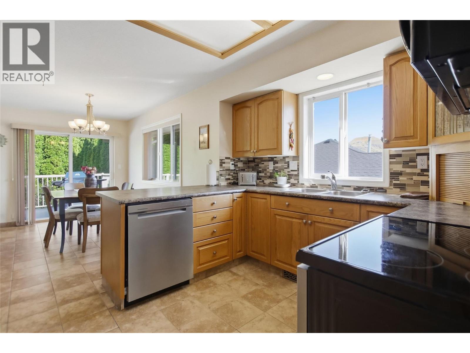368 Tuxford Drive - Image 22