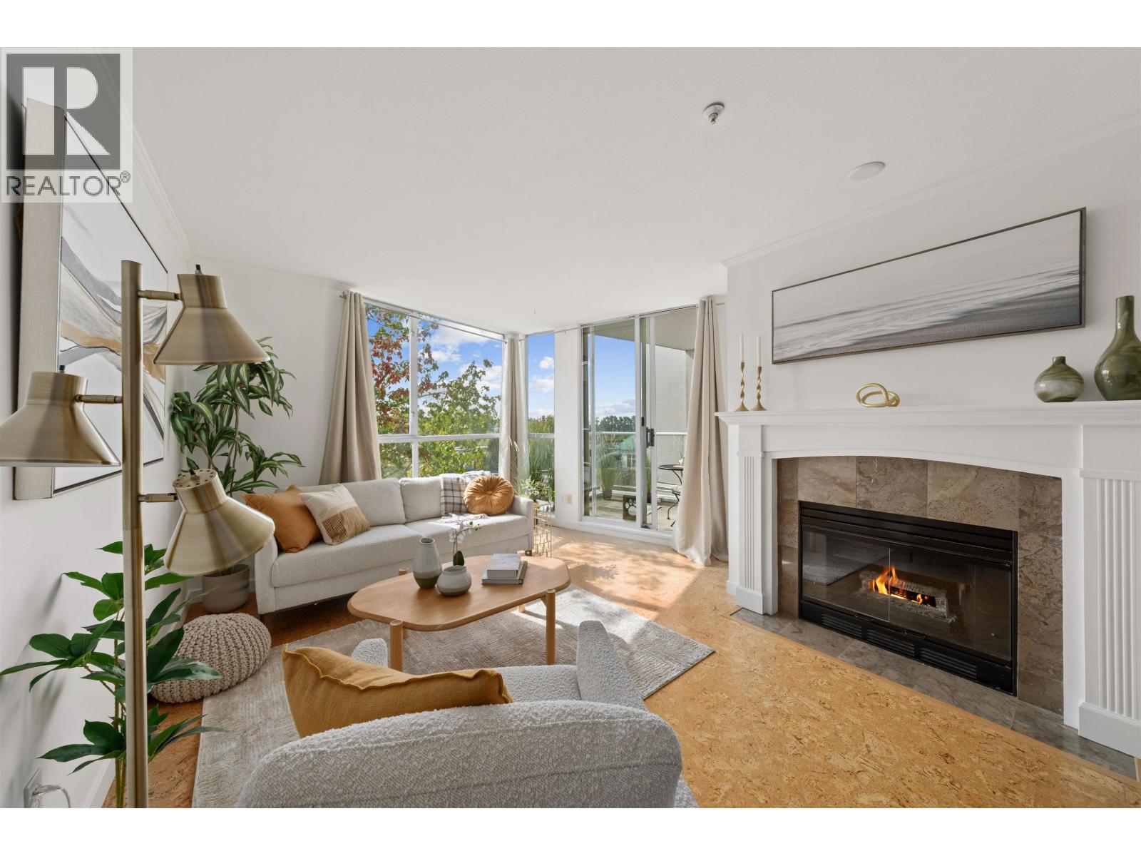 409 8430 JELLICOE STREET, Vancouver — photo 2