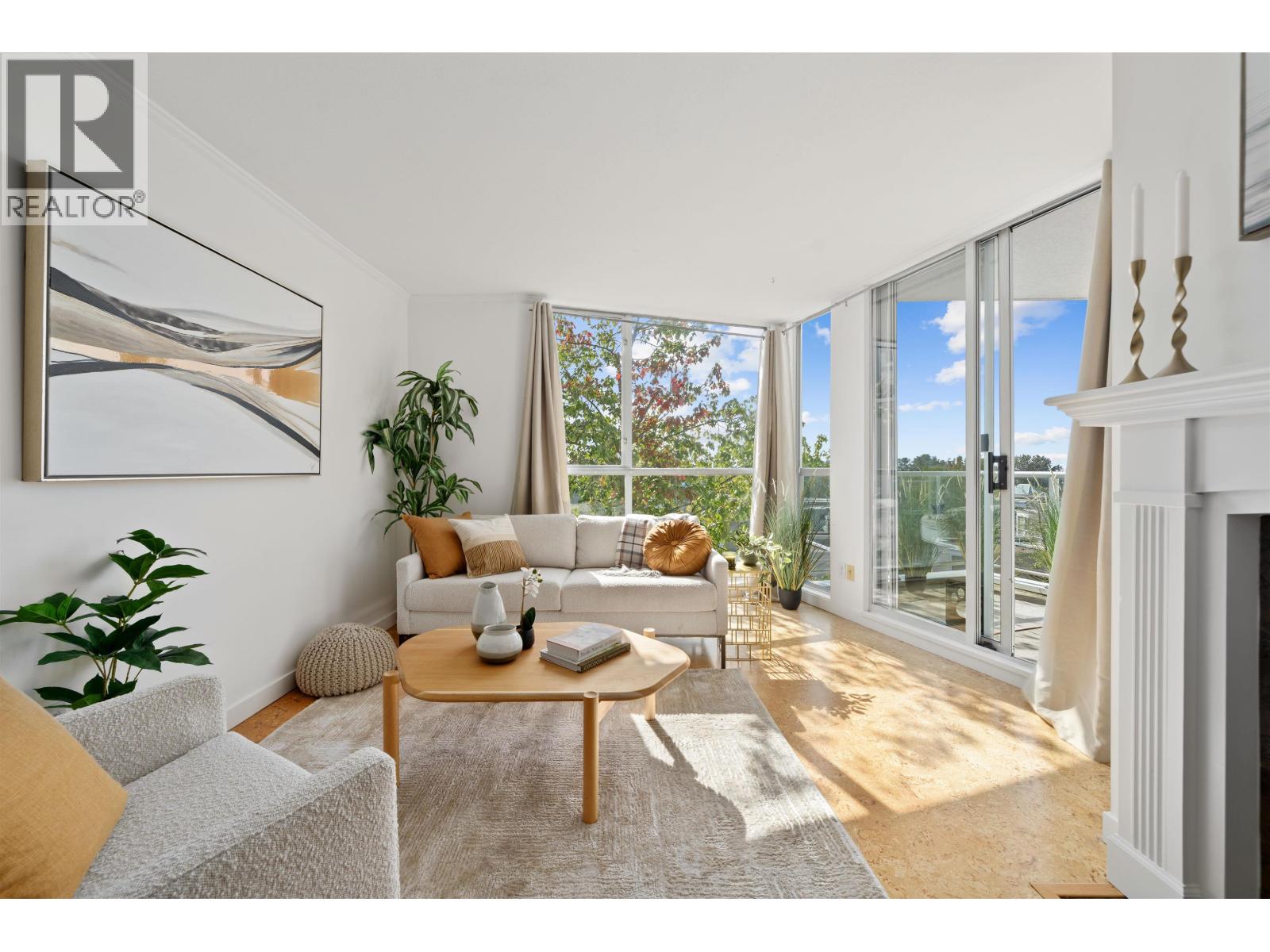 409 8430 JELLICOE STREET, Vancouver — photo 3