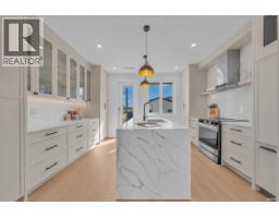 4328 Rupert Street, Vancouver, BC V5R2H8 Photo 11