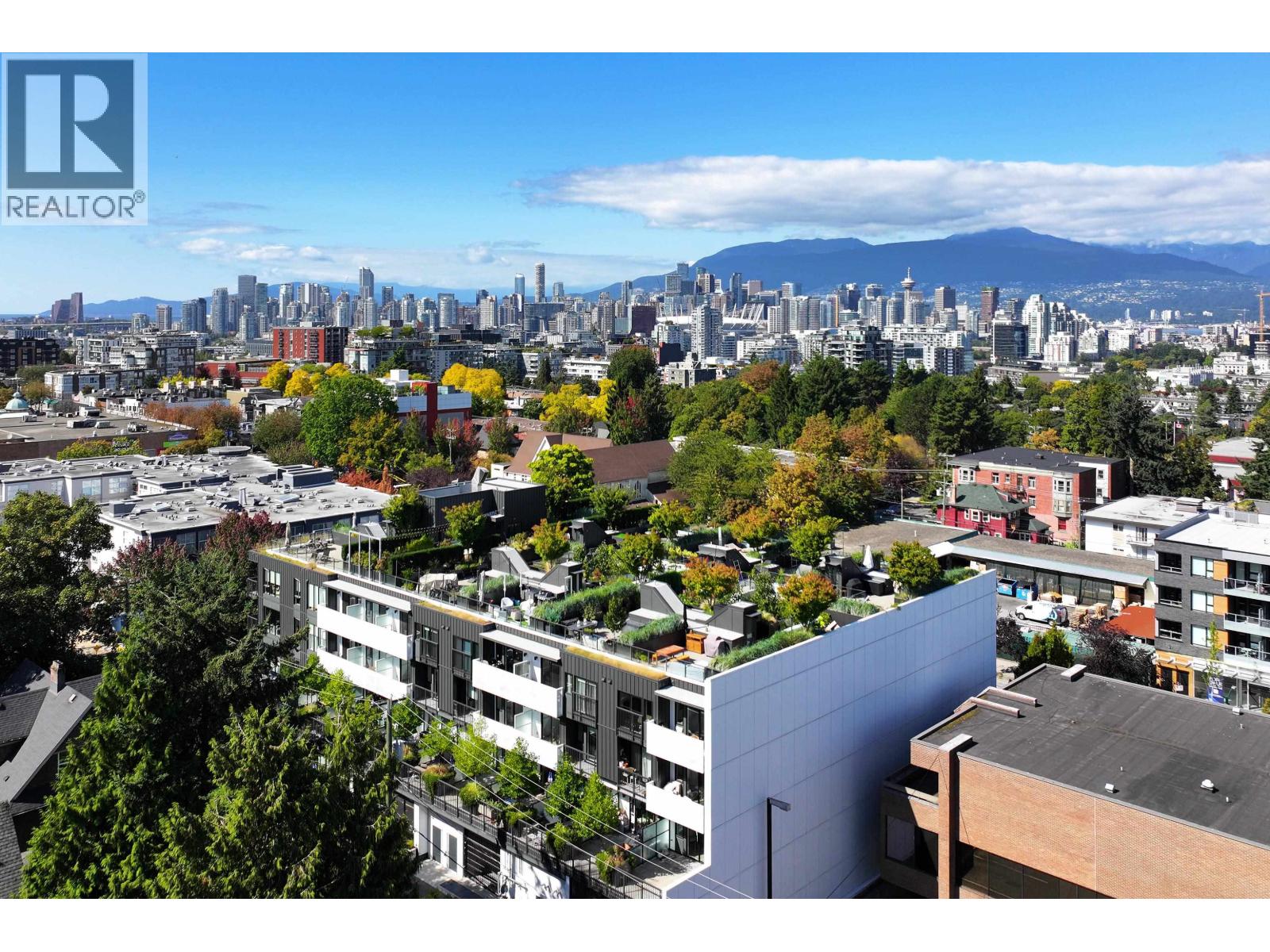 411 2520 GUELPH STREET, Vancouver — photo 1