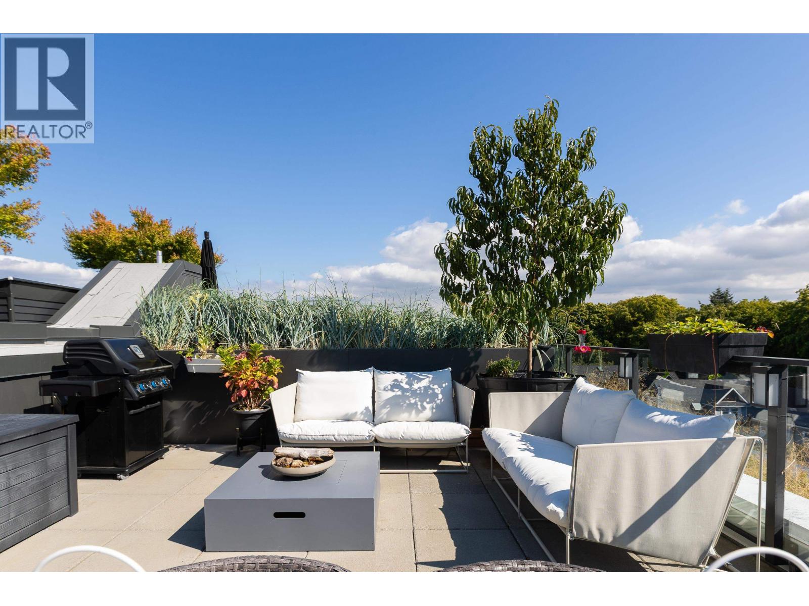 411 2520 GUELPH STREET, Vancouver — photo 3