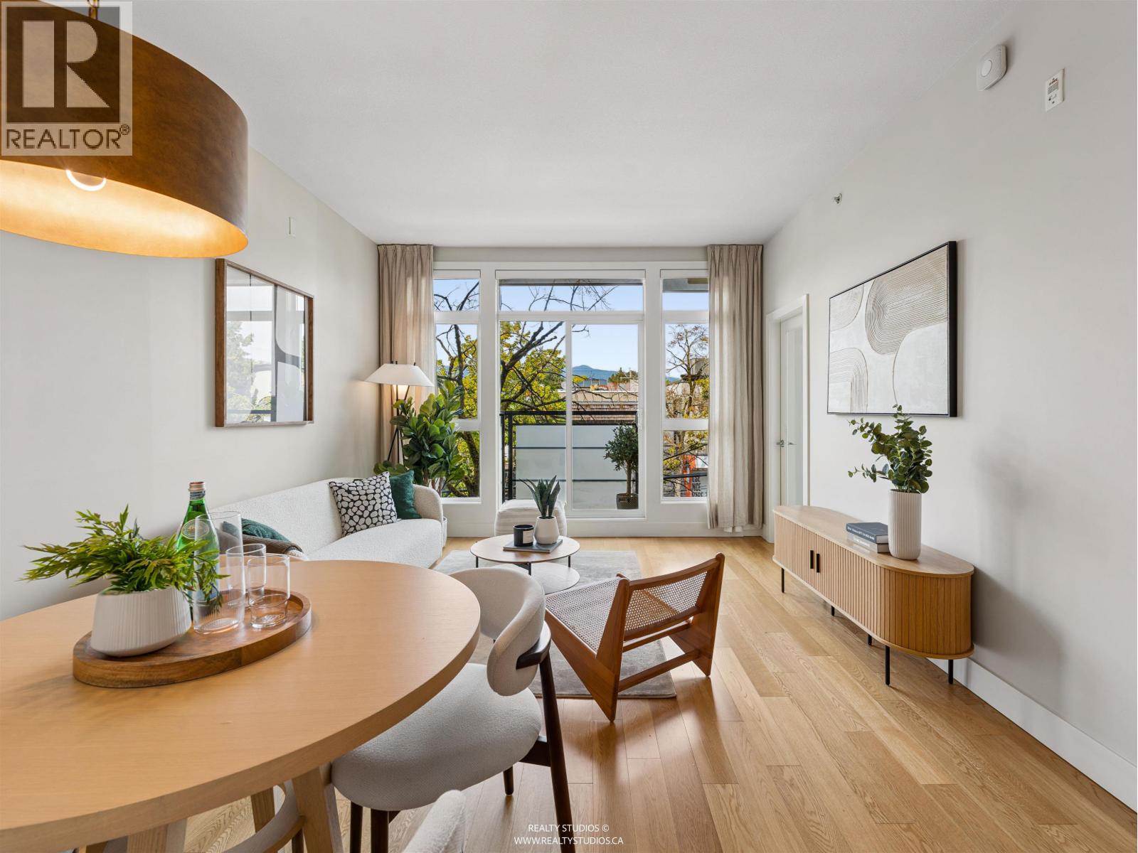 306 2020 ALMA STREET, Vancouver — photo 9
