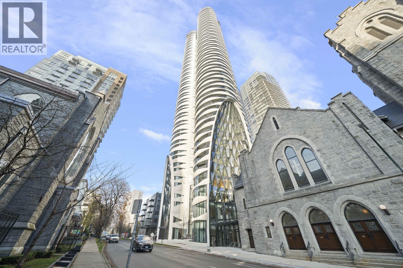 706 1033 NELSON STREET, Vancouver — photo 1