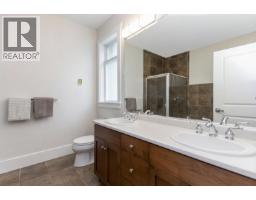 1003 Ash Place, Squamish, BC V8B0W2 Photo 17