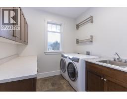 1003 Ash Place, Squamish, BC V8B0W2 Photo 20