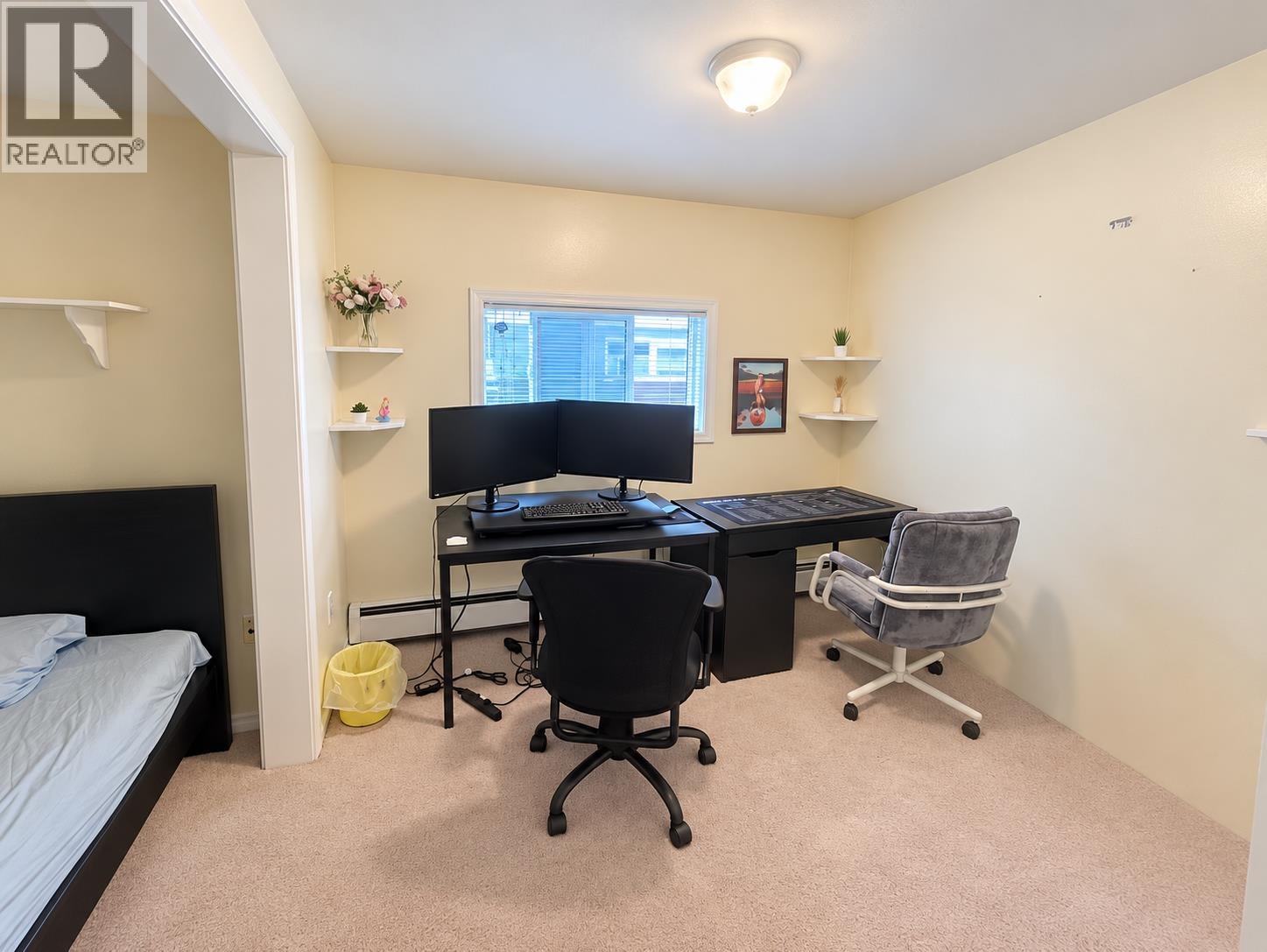 1374 SOWDEN STREET, North Vancouver — photo 9