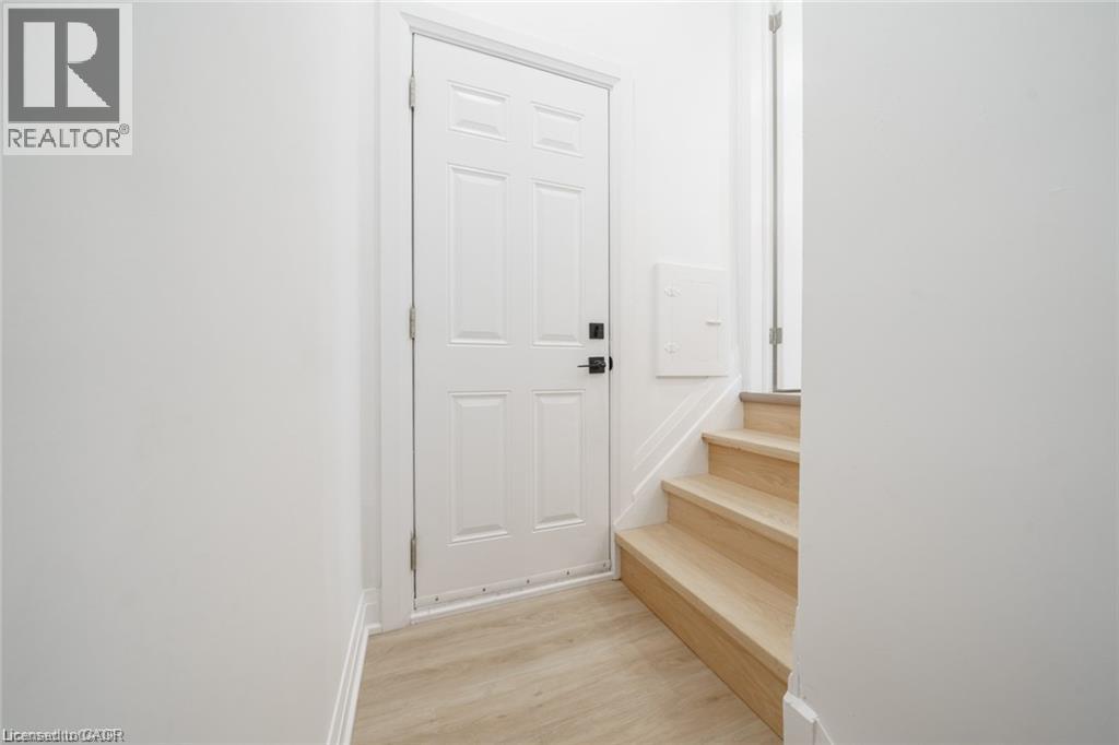 5678 WOODLAND Boulevard Unit# 2 (Lower), Niagara Falls — photo 4