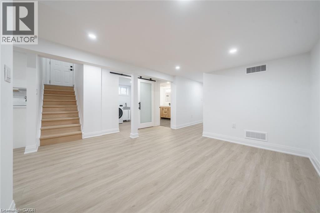 5678 WOODLAND Boulevard Unit# 2 (Lower), Niagara Falls — photo 5
