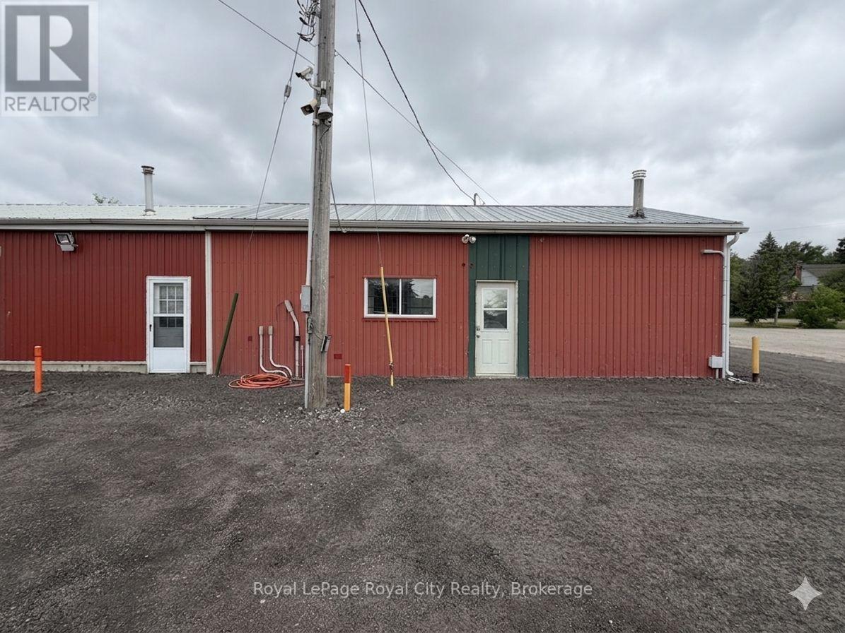 UNIT B - 700 YORK ROAD, Guelph (Grange Road)