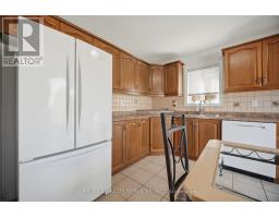 30 Maple Beach Crescent, Brampton, ON L7A2T8 Photo 20