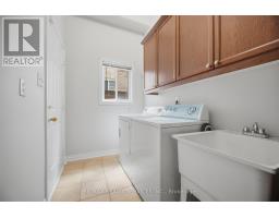 30 Maple Beach Crescent, Brampton, ON L7A2T8 Photo 32